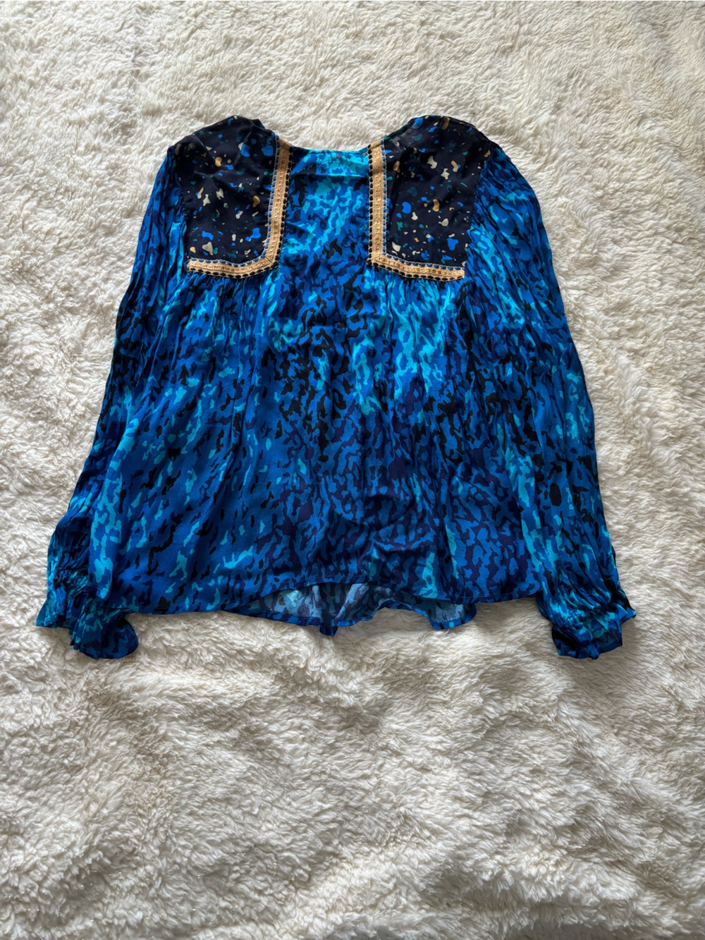 Blue Patterned Lightweight Long-Sleeve Women's Top